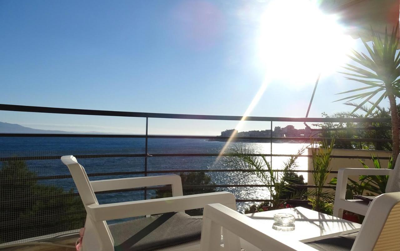 Appartamenti Vista Mare Saranda Esterno foto